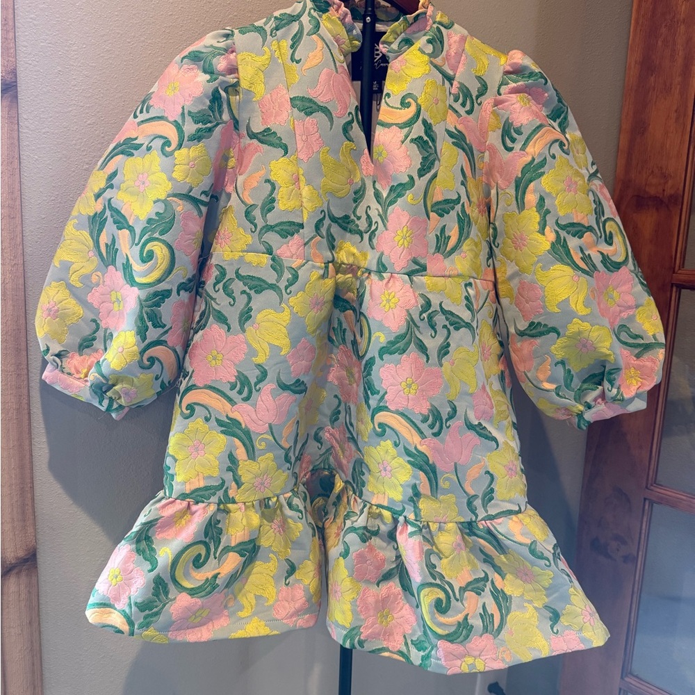 Floral Brocade Puff-Sleeve Mini Dress in Pastel Yellow & Pink - Picture 2 of 8